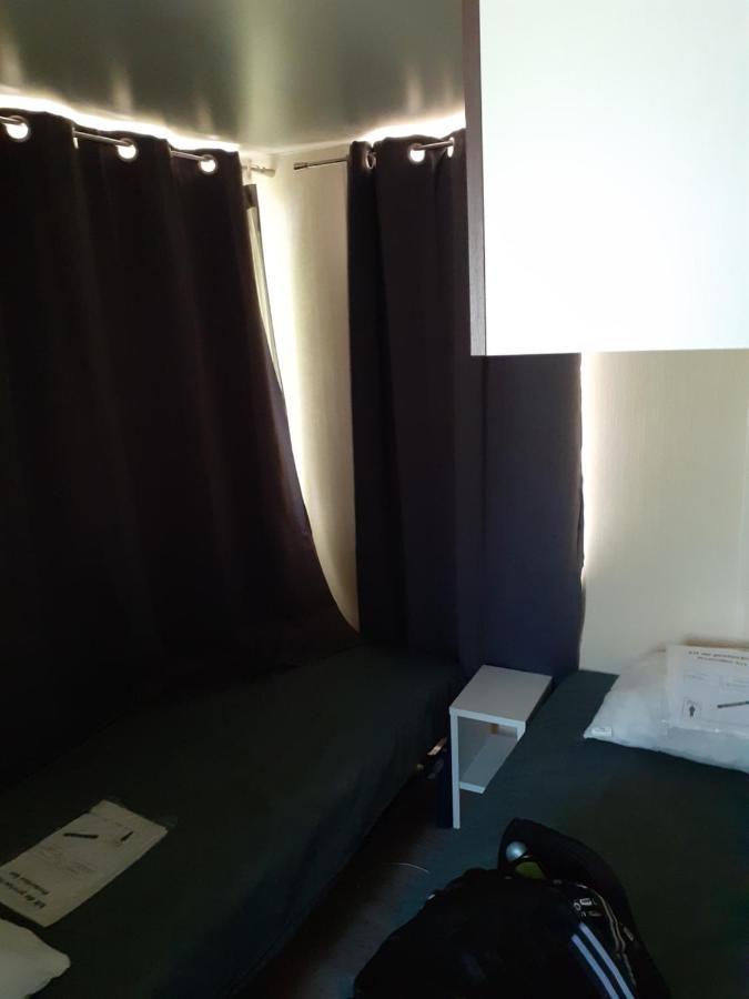Mobilhome Agreable Sans Draps Ni Serviettes Port-la-Nouvelle Εξωτερικό φωτογραφία