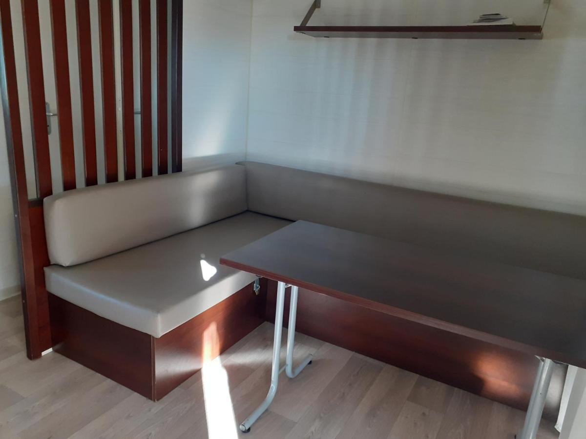 Mobilhome Agreable Sans Draps Ni Serviettes Port-la-Nouvelle Εξωτερικό φωτογραφία